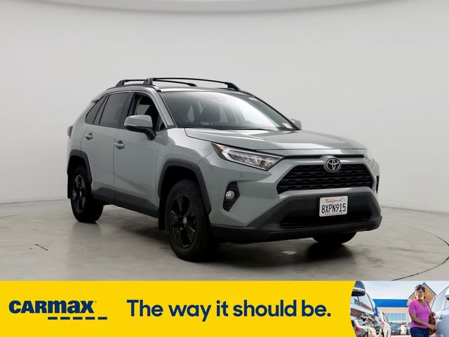 2021 Toyota RAV4 XLE