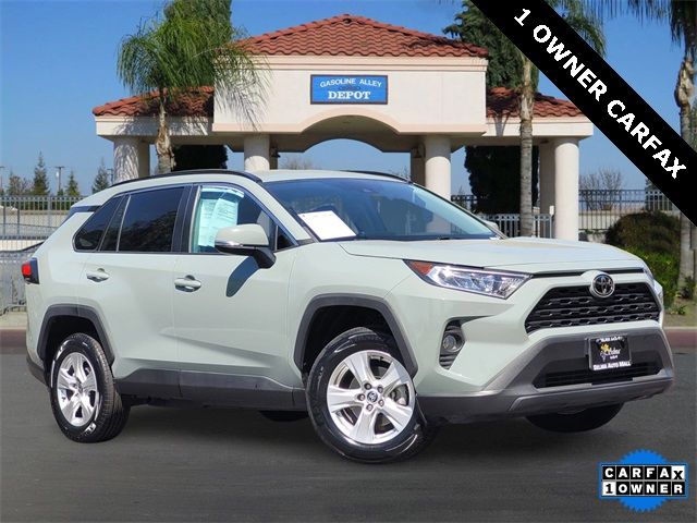 2021 Toyota RAV4 XLE