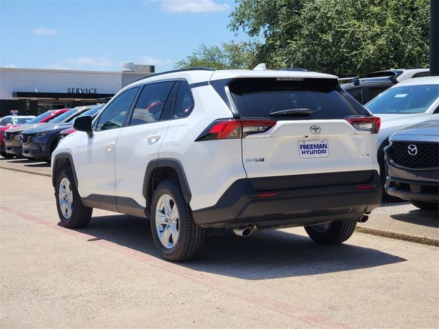 2021 Toyota RAV4 XLE