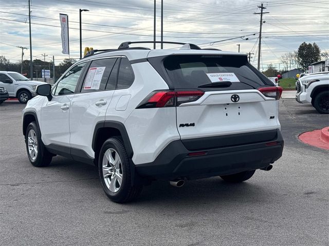 2021 Toyota RAV4 XLE