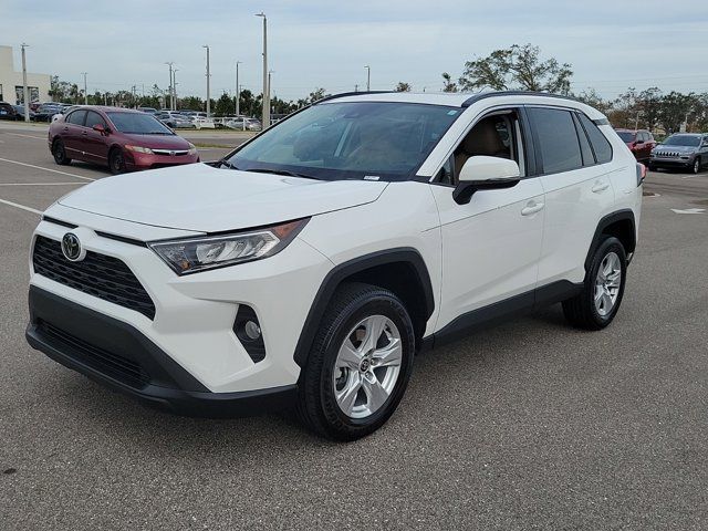 2021 Toyota RAV4 XLE