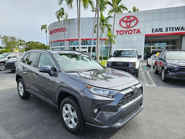 2021 Toyota RAV4 XLE