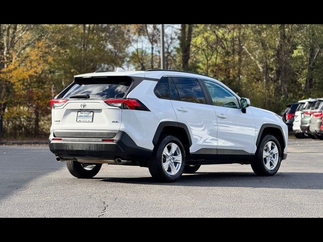 2021 Toyota RAV4 XLE