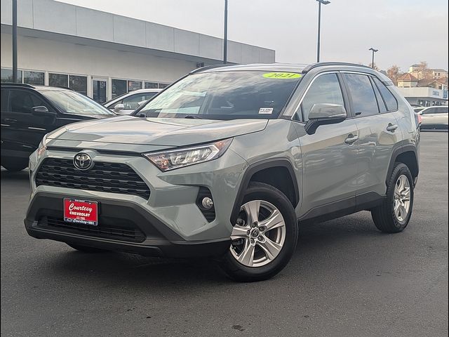 2021 Toyota RAV4 XLE