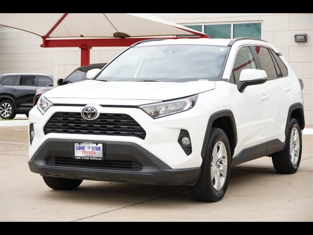 2021 Toyota RAV4 XLE