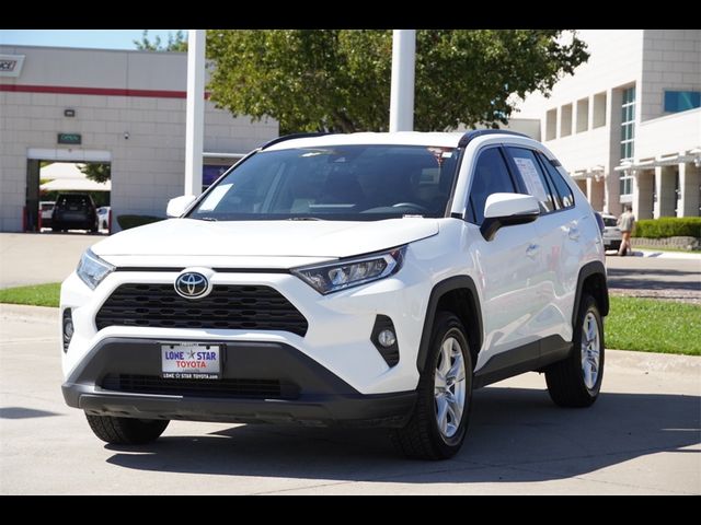 2021 Toyota RAV4 XLE