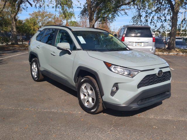 2021 Toyota RAV4 XLE