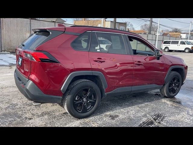 2021 Toyota RAV4 XLE