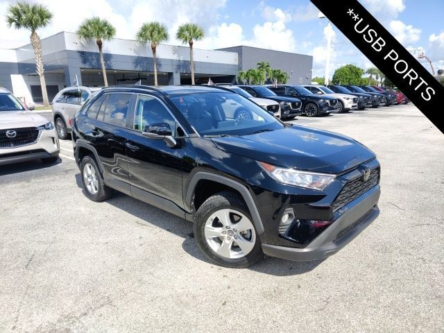 2021 Toyota RAV4 XLE