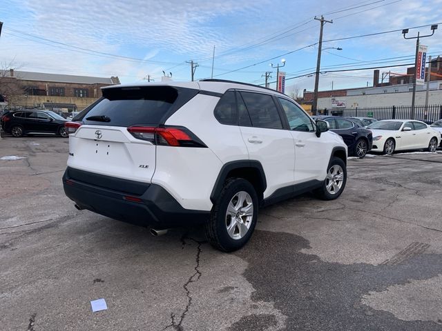 2021 Toyota RAV4 XLE