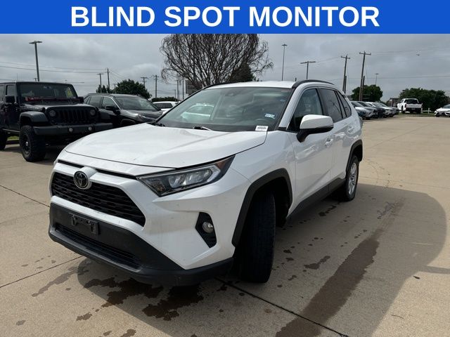 2021 Toyota RAV4 XLE