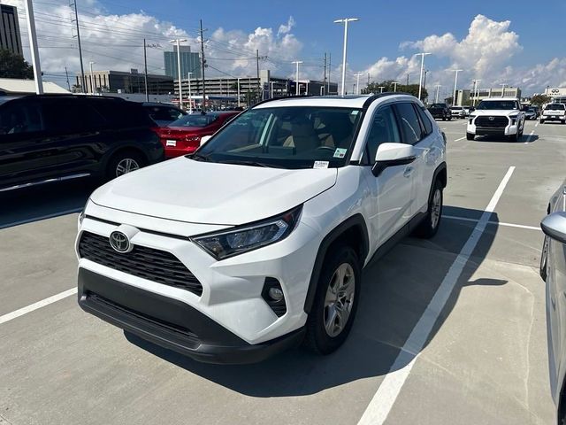 2021 Toyota RAV4 XLE