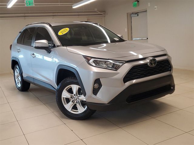 2021 Toyota RAV4 XLE