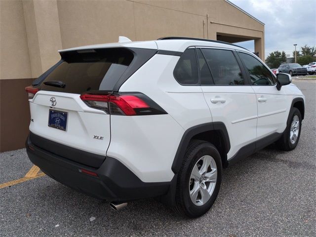 2021 Toyota RAV4 XLE