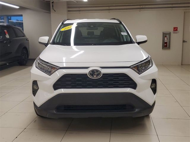 2021 Toyota RAV4 XLE