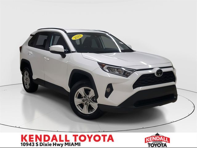 2021 Toyota RAV4 XLE