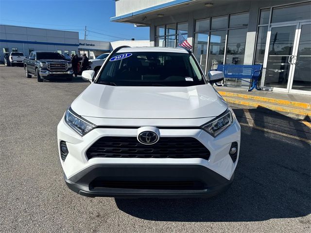 2021 Toyota RAV4 XLE