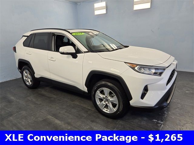 2021 Toyota RAV4 XLE