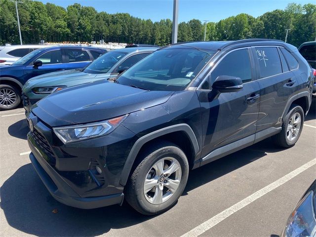 2021 Toyota RAV4 XLE