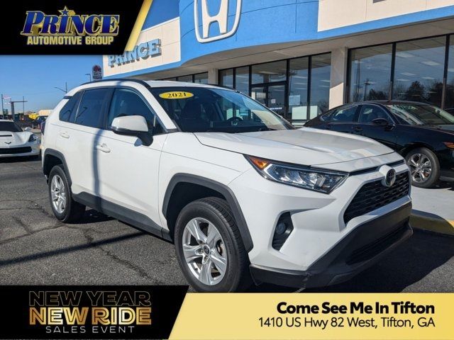 2021 Toyota RAV4 XLE