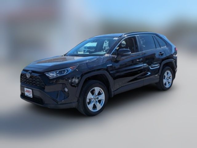 2021 Toyota RAV4 Hybrid XLE