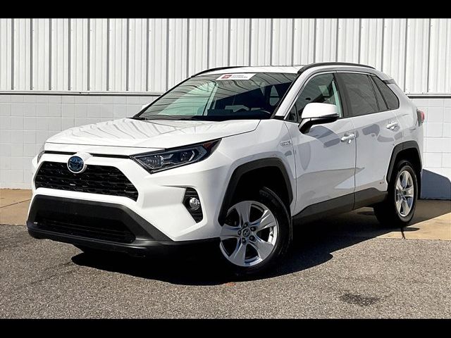 2021 Toyota RAV4 Hybrid XLE