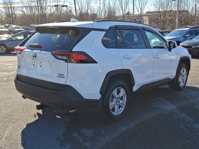 2021 Toyota RAV4 Hybrid XLE