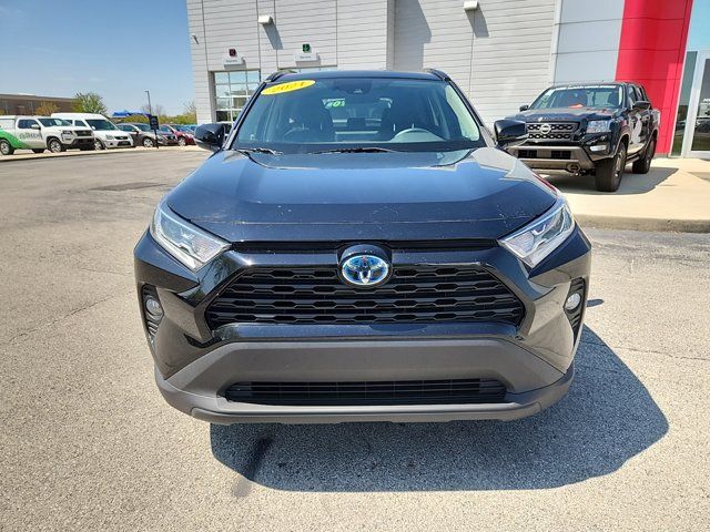 2021 Toyota RAV4 Hybrid XLE