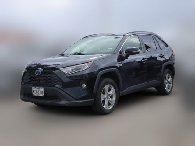 2021 Toyota RAV4 Hybrid XLE