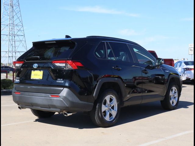 2021 Toyota RAV4 Hybrid XLE