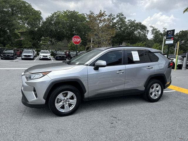 2021 Toyota RAV4 XLE
