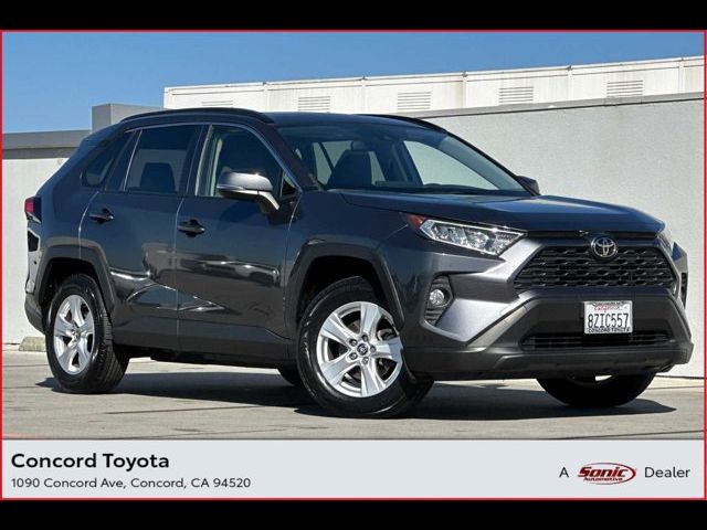 2021 Toyota RAV4 XLE