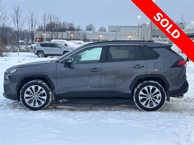 2021 Toyota RAV4 XLE Premium