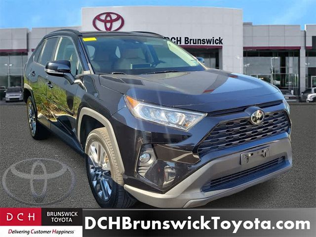 2021 Toyota RAV4 XLE Premium