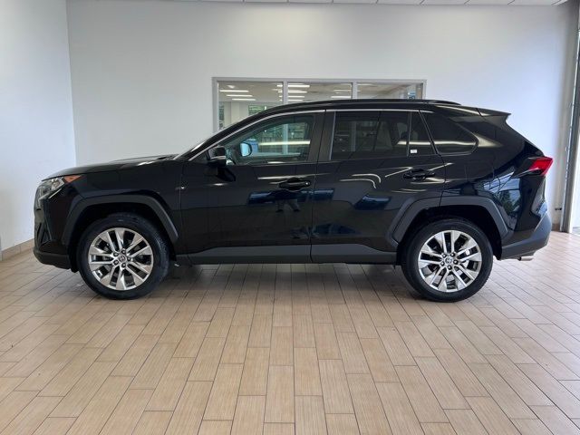 2021 Toyota RAV4 XLE Premium