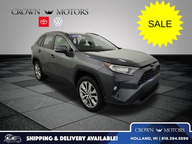 2021 Toyota RAV4 XLE Premium