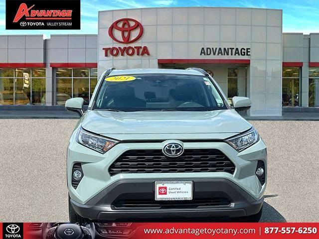 2021 Toyota RAV4 XLE Premium