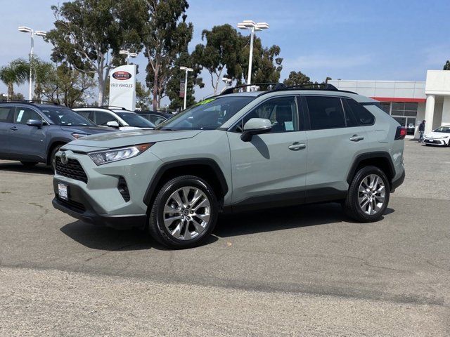 2021 Toyota RAV4 XLE Premium