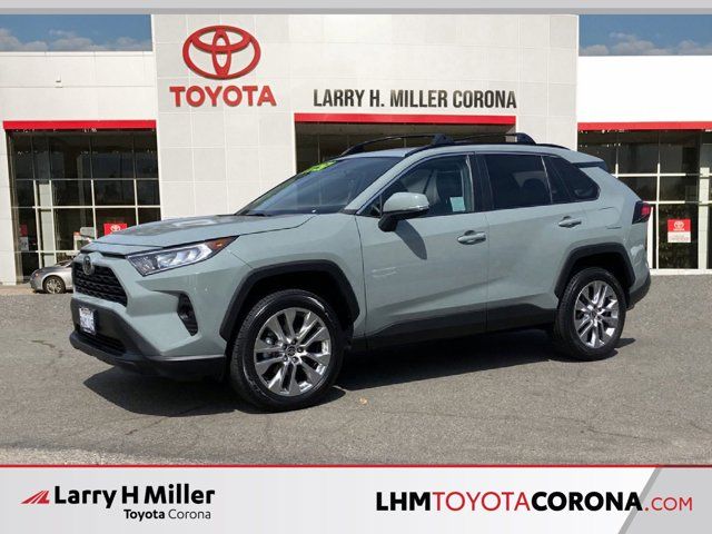 2021 Toyota RAV4 XLE Premium