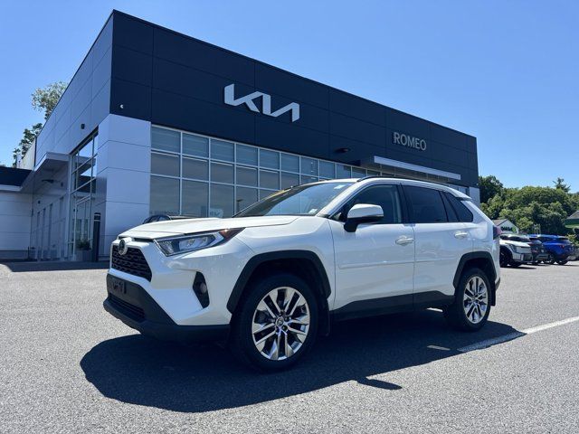 2021 Toyota RAV4 XLE Premium