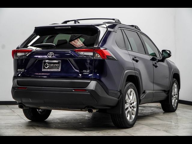 2021 Toyota RAV4 XLE Premium