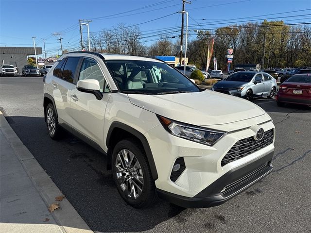 2021 Toyota RAV4 XLE Premium