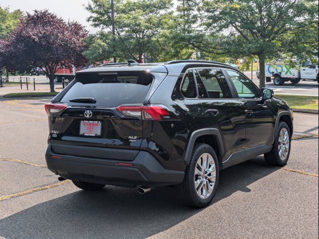 2021 Toyota RAV4 XLE Premium