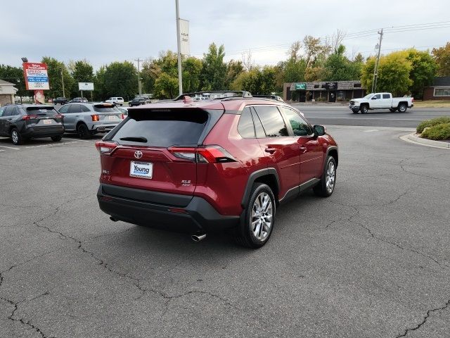 2021 Toyota RAV4 XLE Premium