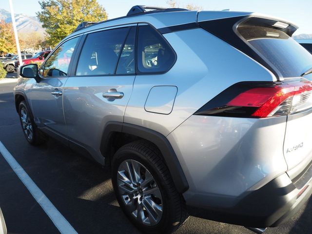 2021 Toyota RAV4 XLE Premium