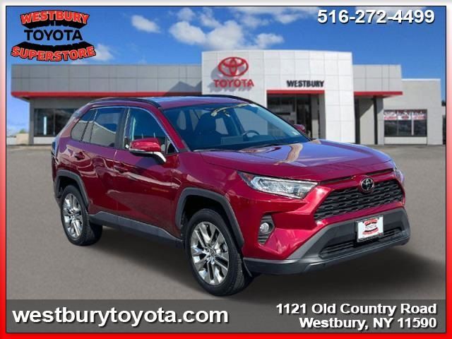 2021 Toyota RAV4 XLE Premium