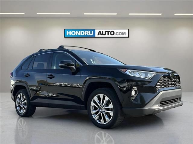 2021 Toyota RAV4 XLE Premium