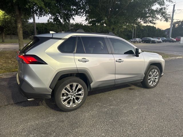 2021 Toyota RAV4 XLE Premium