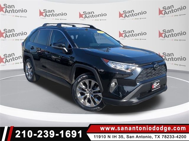 2021 Toyota RAV4 XLE Premium