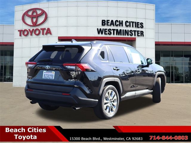 2021 Toyota RAV4 XLE Premium